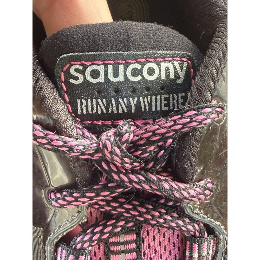 Saucony Run Anywhere Women’s Running Shoes Size 7 Black Fuchsia Athletic - Picture 11 of 15